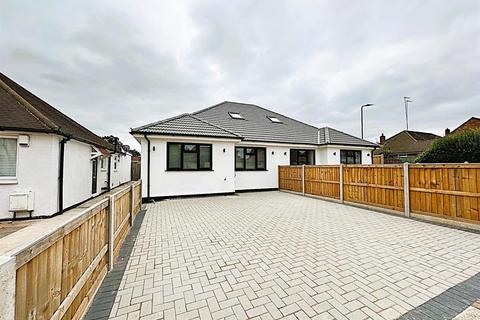 3 bedroom bungalow for sale, Pleasance Road, Orpington