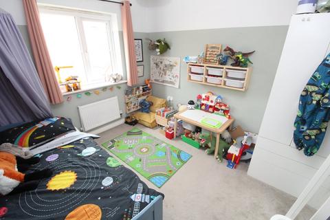 17 Bradgate Close, Narborough, Leicester, LE19 3EG
