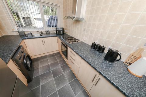 14 Cedar Crescent, Thornton, Kirkcaldy, KY1 4BE