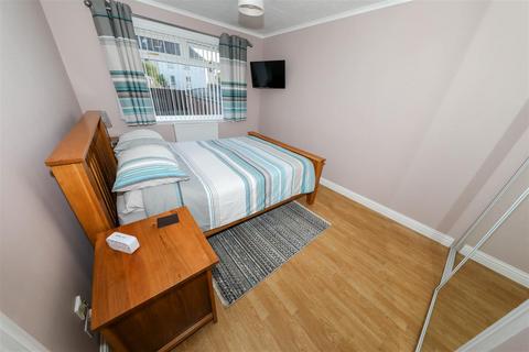 14 Cedar Crescent, Thornton, Kirkcaldy, KY1 4BE