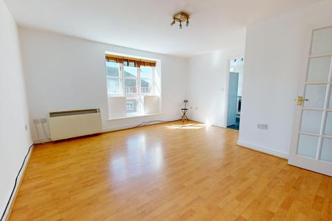 2 bedroom apartment to rent, Earlsworth Road, Ashford TN24