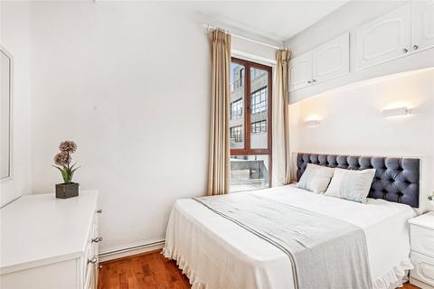 2 bedroom apartment to rent, Marshall Street, London, W1F