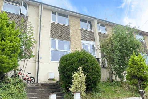 3 bedroom terraced house to rent, Beaumont Close, Torquay TQ2