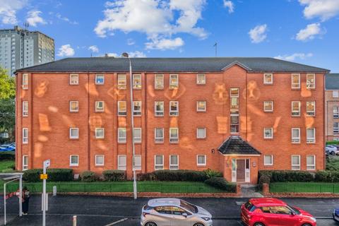 1 bedroom flat to rent, Holmlea Road, Flat 2/2, Cathcart, Glasgow, G44 4BL