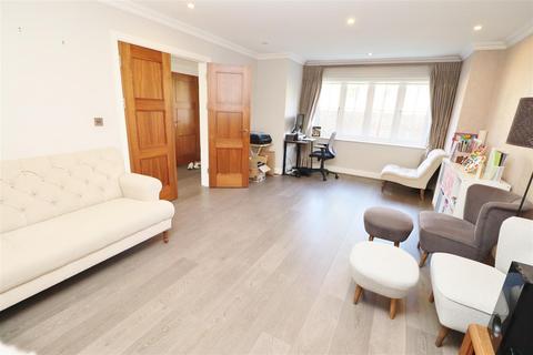 undefined, Cobden Hill, Radlett