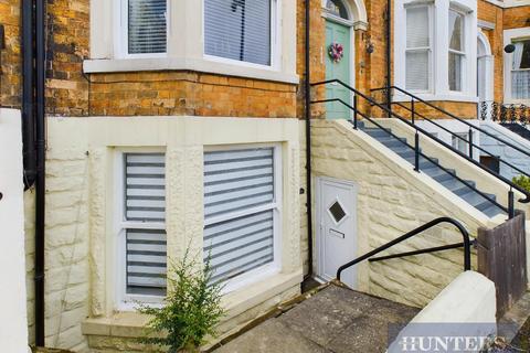 2 bedroom flat for sale, Albemarle Crescent, Scarborough