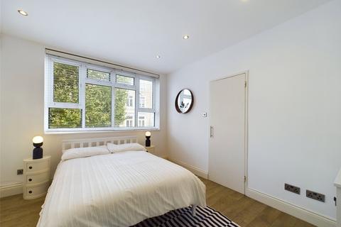 3 bedroom apartment for sale, Trebovir Road, London, SW5