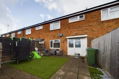 9 Ashbourne End, Aylesbury, HP21 8BE