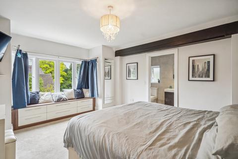 Graystoke Beaconsfield Road, Farnham Common, Slough, SL2 3HR