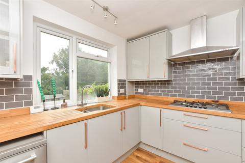 64 Blackthorn Road, Reigate, RH2 7NE