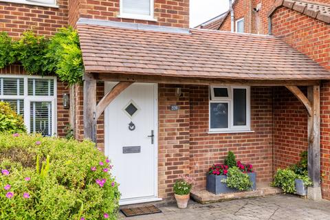 539 Limpsfield Road, Warlingham, CR6 9DX