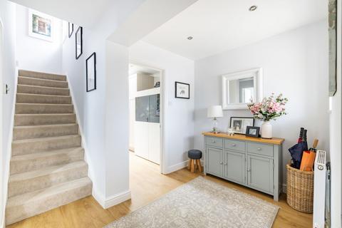 539 Limpsfield Road, Warlingham, CR6 9DX