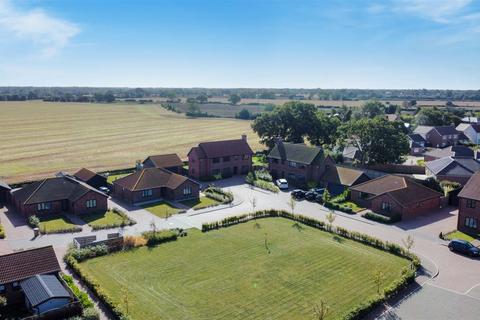 3 bedroom detached bungalow for sale, Dunningham Drive, Ipswich IP7