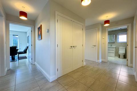 3 Dunningham Drive, Raydon, Ipswich, IP7 5FN