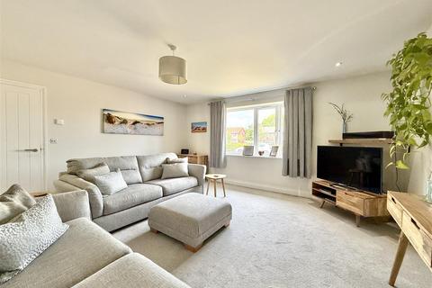 3 Dunningham Drive, Raydon, Ipswich, IP7 5FN