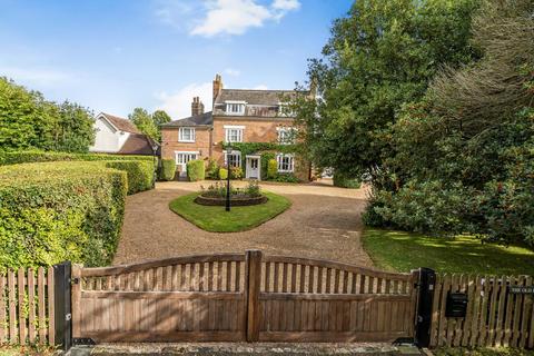 7 bedroom detached house for sale, Leaves Green Road, Keston