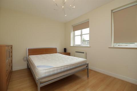 1 bedroom apartment to rent, Windmill Drive, Cricklewood, London, NW2