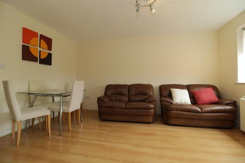 1 bedroom apartment to rent, Windmill Drive, Cricklewood, London, NW2