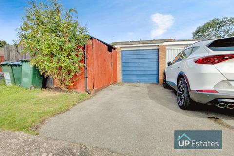 2 bedroom terraced house for sale, Bridport Close, Clifford Park, Walsgrave, Coventry