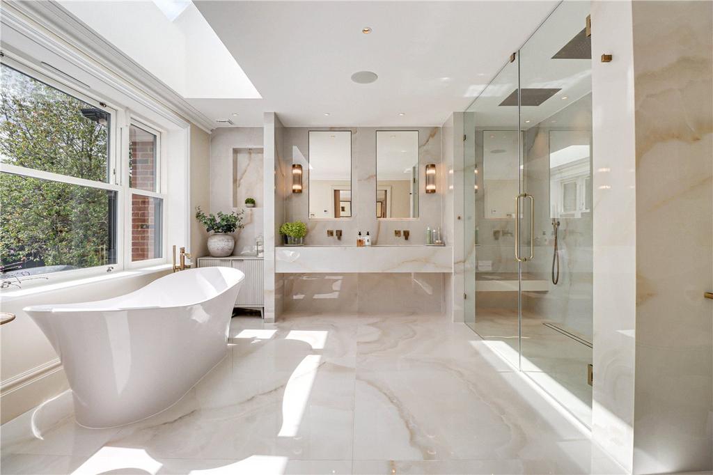Ensuite