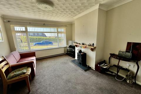 2 bedroom detached bungalow for sale, Hawth Hill, Seaford