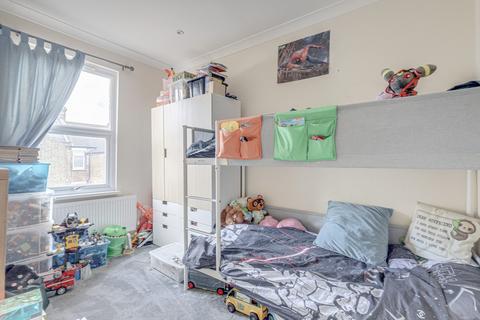 34 Brighton Avenue, Southend-on-sea, SS1 2QN