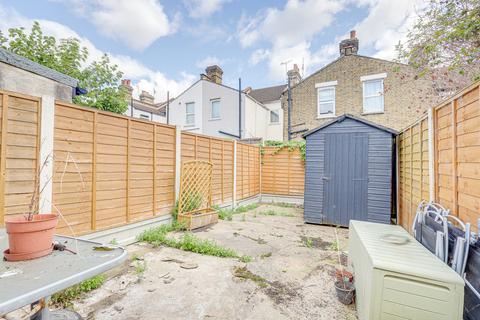 34 Brighton Avenue, Southend-on-sea, SS1 2QN