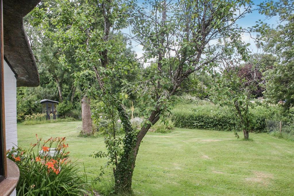 BMS0187-S-GARDEN 2 SWE.jpg