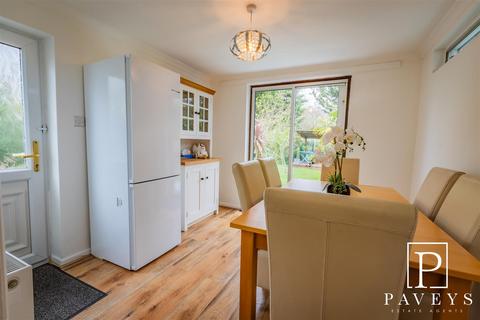 146 Frinton Road, Kirby Cross, Frinton-on-sea, CO13 0PN