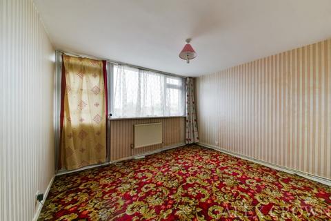 2 bedroom flat for sale, Besant Way, St Raphaels Estate,, Neasden