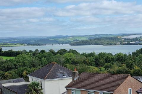 4 bedroom terraced house for sale, Caradon Terrace, Saltash