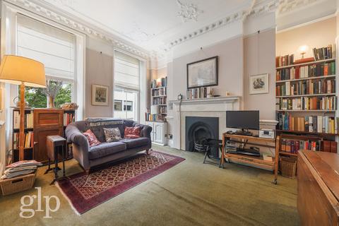 1 bedroom apartment for sale, Lambs Conduit Street, London, WC1N