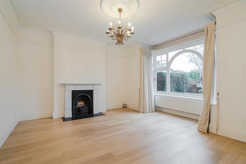 4 bedroom semi-detached house to rent, Gerard Road, Barnes