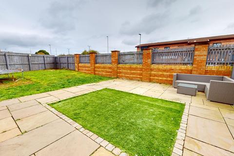 3 bedroom detached house for sale, High Shields Close, South Shields, Tyne and Wear, NE33 5ES