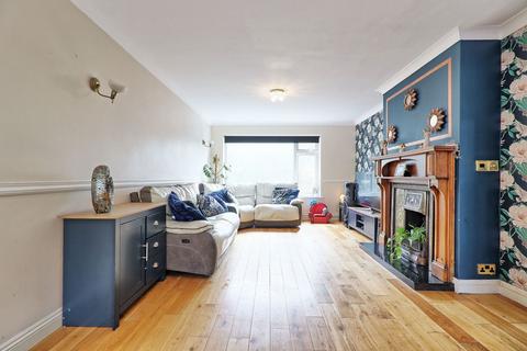 14 Beacon Hill, Maldon, CM9 6HR