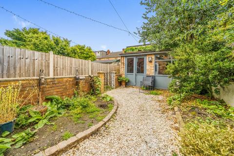 4 bedroom house for sale, Bower Street, Bedford