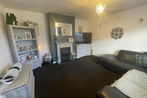 3 bedroom semi-detached house for sale, Conyers Avenue, South Pelaw, Chester-le-street