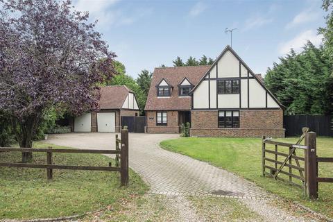 4 bedroom detached house for sale, Burghfield Bridge, Burghfield, Reading