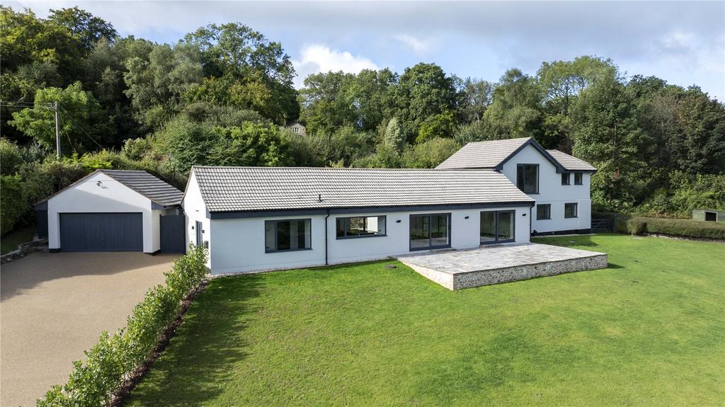 Blagdon Hill, Taunton, Somerset, TA3 4 bed detached house for sale £