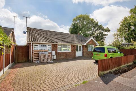 3 bedroom detached bungalow for sale, Grange Close, Edenbridge