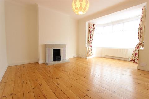 1 bedroom apartment to rent, Wynchgate, London, N14