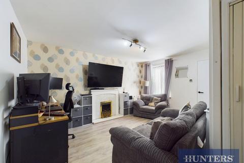 2 bedroom end of terrace house for sale, Nursery Grove, Bridlington