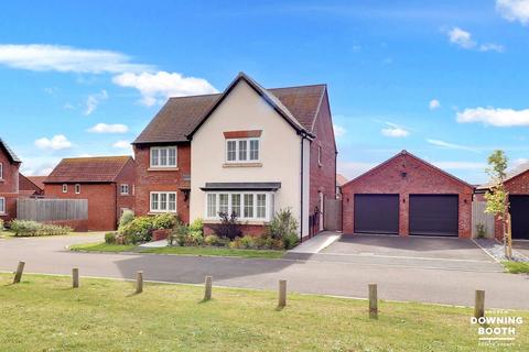 5 bedroom detached house for sale, Buddleia Avenue, Lichfield WS13