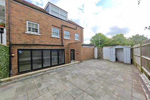 4 bedroom house for sale, Peach Street, Wokingham