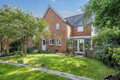 4 bedroom detached house for sale, Greville Court, Dorchester DT2