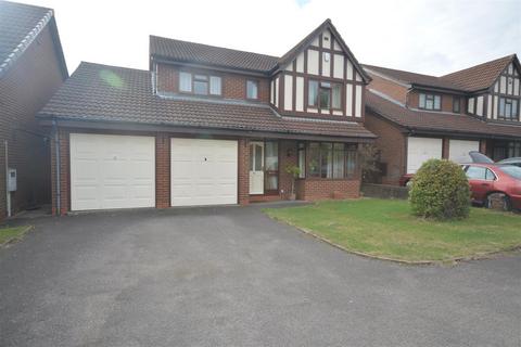 4 bedroom detached house for sale, The Paddocks, Bulkington, Bedworth