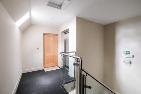 2 bedroom flat for sale, Grosvenor Heights Forest View, North Chingford