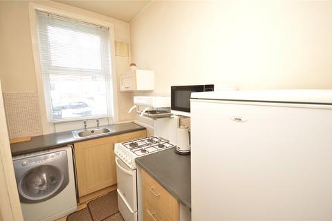 2 bedroom terraced house for sale, Westbury Mount, Leeds, West Yorkshire