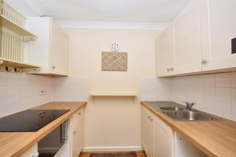 1 bedroom retirement property for sale, The Avenue, Eastbourne