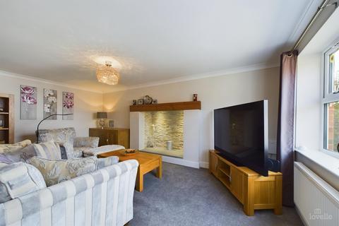 17 Brambleleaf Close, Barton-upon-humber, DN18 5SB